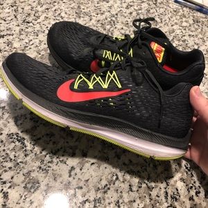 Nike Zoom Winflo5 running shoes